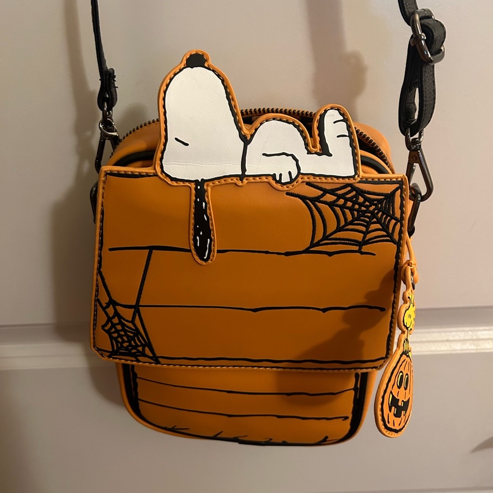 Loungefly Snoopy Halloween Crossbody